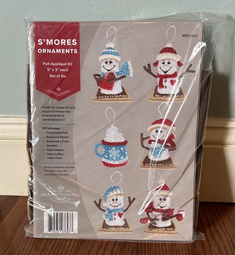 Merry stockings mores - stockings, s'mores