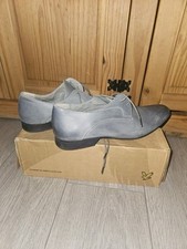 TU Shoes Size 9