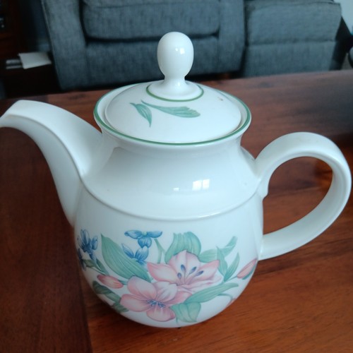 Royal doulton carmel teapot - royal,