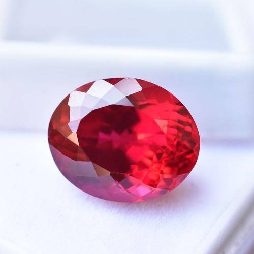 Natural red ruby - ruby, ct