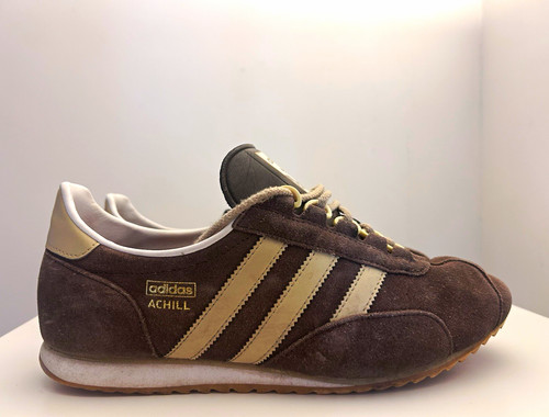 Adidas achill v22764 brown - adidas,