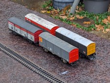 Hornby OO Gauge Railfreight 45 Ton Vans (weathered look!) x 4