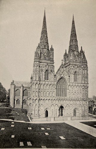 Litchfield cathedral england - litchfield,