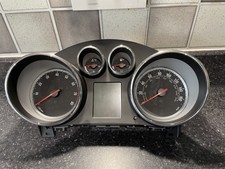 VAUXHALL ASTRA J 2015