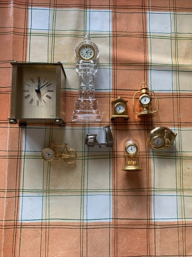 Assorted decorative - 8x,