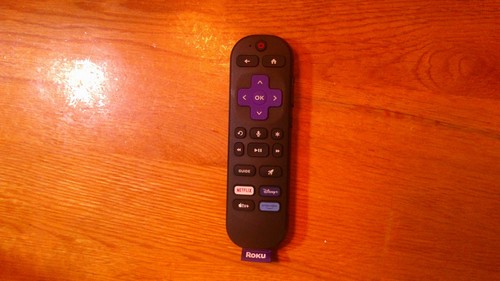 Roku voice remote pro - roku, rc-er2