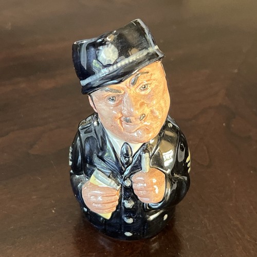 Toby mug jug - toby,
