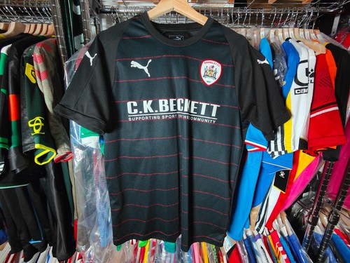 Barnsley away 2018 - barnsley, 2018/2019