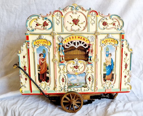 Antique barrel organ - carl, frei