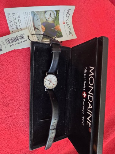 Mondaine classic swiss railway - mondaine,
