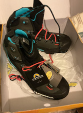 La Sportiva Women's