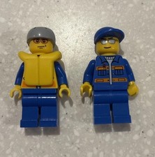 2 x Lego Minifigures Coast