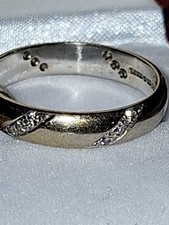 Diamond Band Ring 18ct