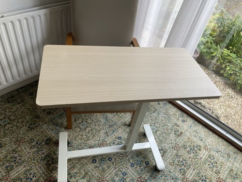 Easy lift over bed - easy, bed/chair