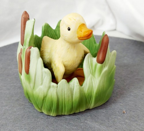 Woodland surprises figurine - woodland,