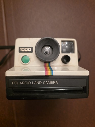 Untested polaroid 1000 land - 1000,