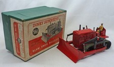 DINKY SUPERTOYS NO.561 BLAW