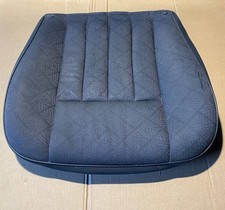 Mercedes-Benz W124 Sedan