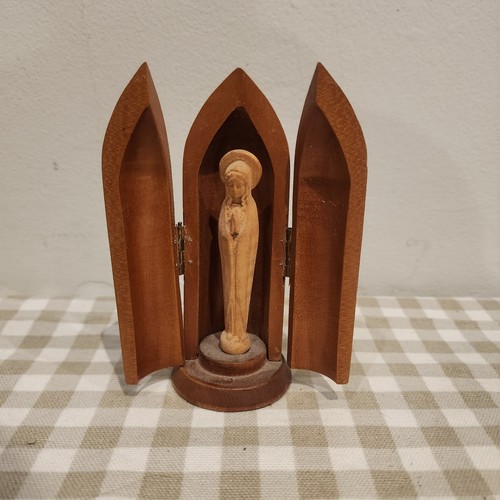 Anri madonna wooden - madonna,
