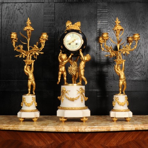 Fine ormolu and marble cherub - marble,