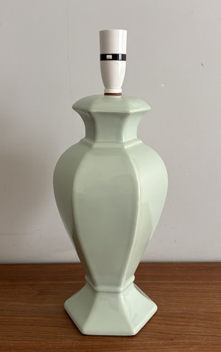 Vintage ginger jar - table, lamp