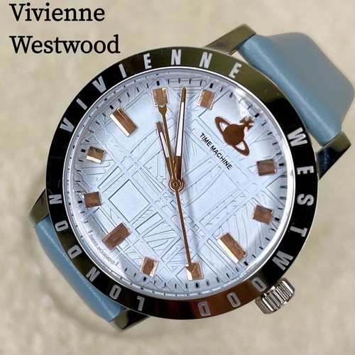 Excellent condition vivienne - excellent,