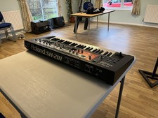 Roland SH-201 Synthesiser