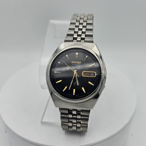 Classic seiko automatic - seiko, 17