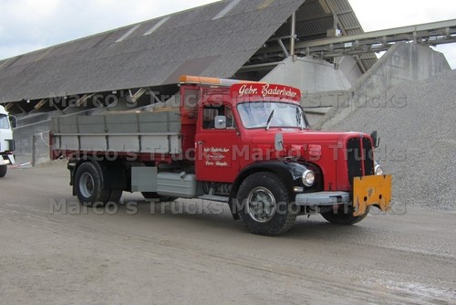 Truck photo saurer d330 - photo,