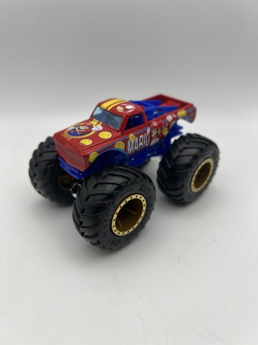 Hot wheels monster trucks - hot,