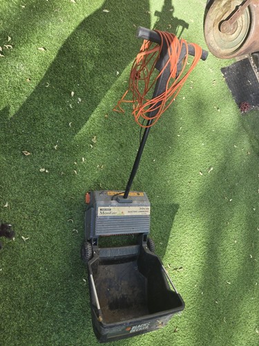 Black and decker lawn - and,
