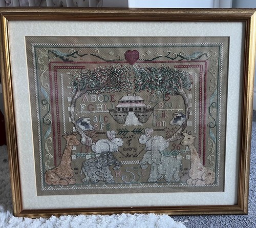 Vintage framed nursery bedroom - vintage, nursery/bedroom