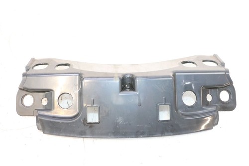 Rear upper middle panel - upper,