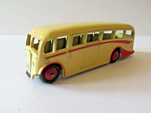 Dinky toys 29g luxury coach - toys,
