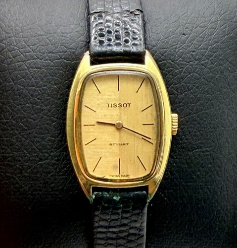 Vintage 1974 tissot - vintage,