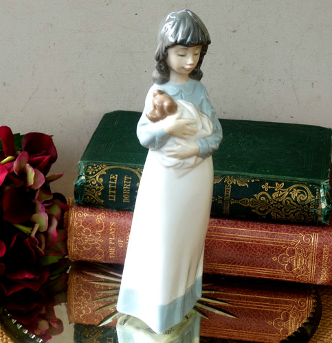 Nao lladro girl - lladro,