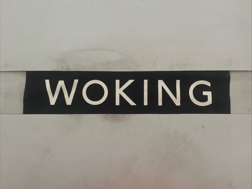 Woking london 772 - woking,