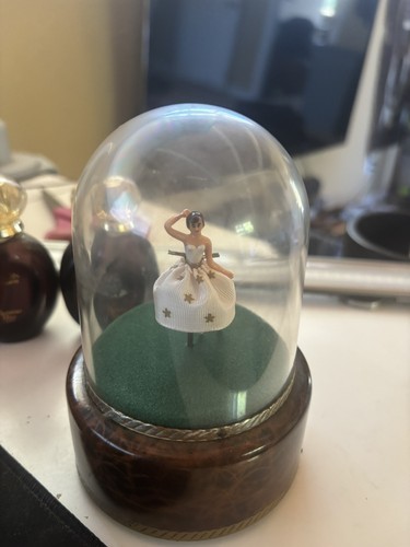 Vtg music box dancer - box,