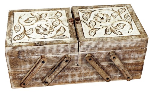 Wooden shabby chic jewellery - shabby,