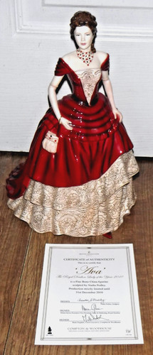 Exquisite large royal - exquisite, doulton