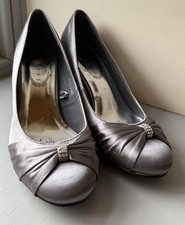 Debut Satin Court Heels UK 4