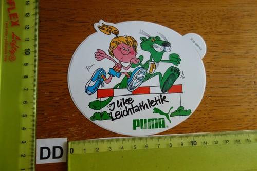 Old sticker athletic shoes - old,