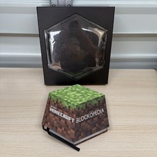 Minecraft: Blockopedia: An Official Minecraft Book from Mojang,Egmont Publishin
