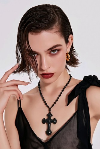 Gothic black cross beaded - gothic,