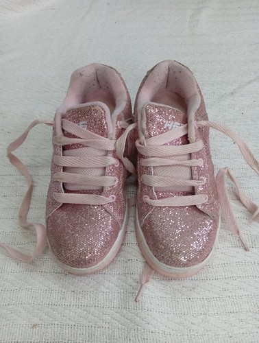Pink sparkly heelys - sparkly,