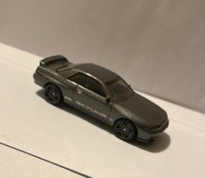 Hot Wheels GT-R R32
