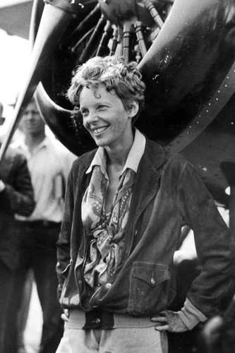 Amelia earhart 4x6 - ,
