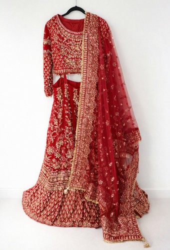 Red bridal lehenga heavy - , brand