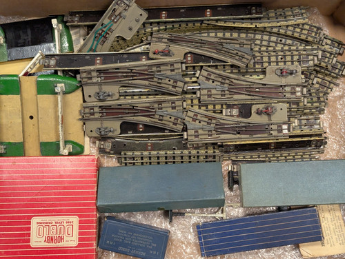 Hornby dublo rail gauge - hornby,