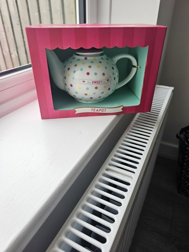 Cute polka dot ceramic teapot - ceramic,